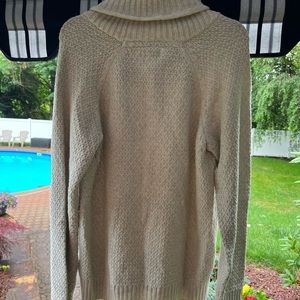 H & M Mens Pullover Sweater